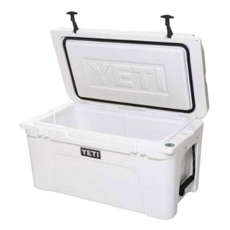 Alternative view of YETI Tundra 65 White