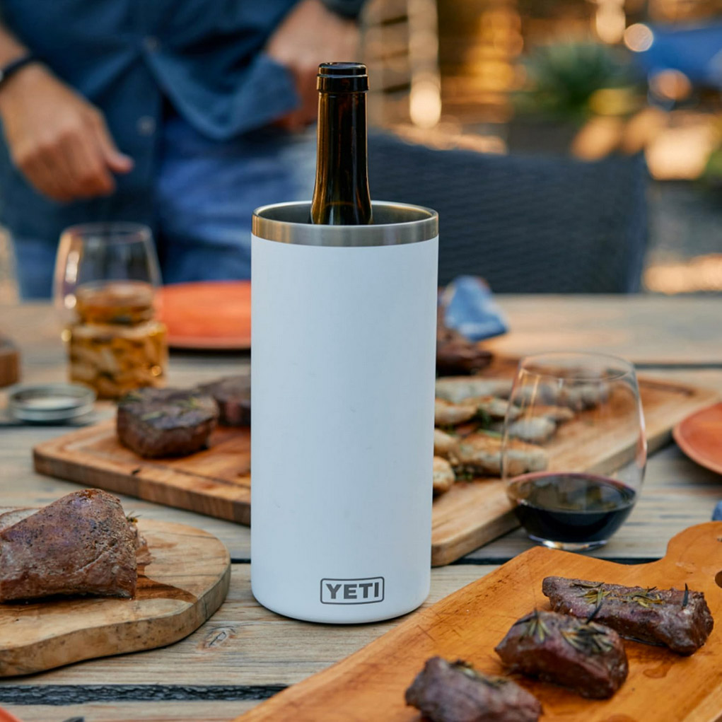 YETI Rambler Wine Chiller Ultramarine Violet - Image 3