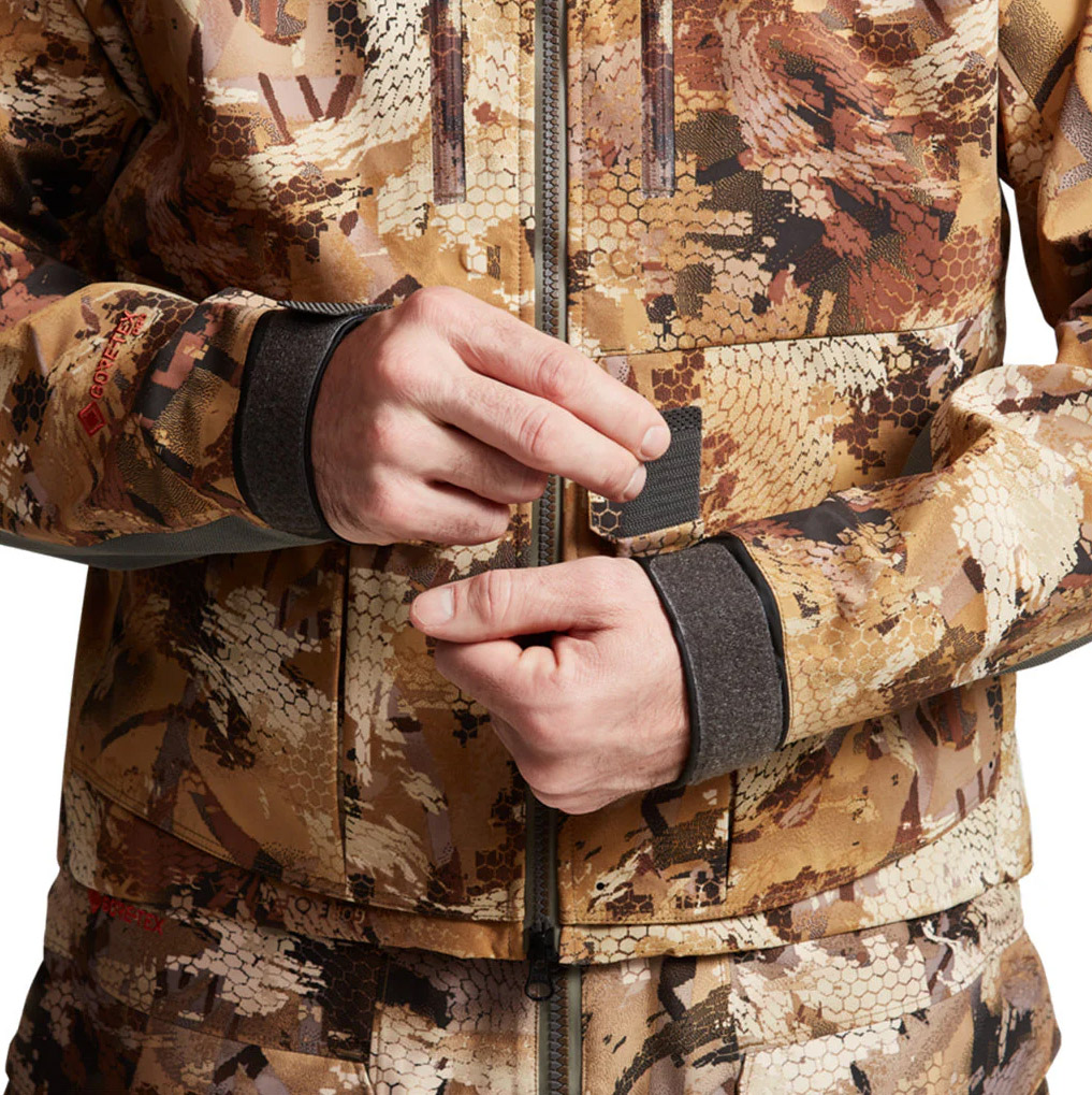 Sitka Delta Pro Wading Jacket Optifade Marsh - Image 6