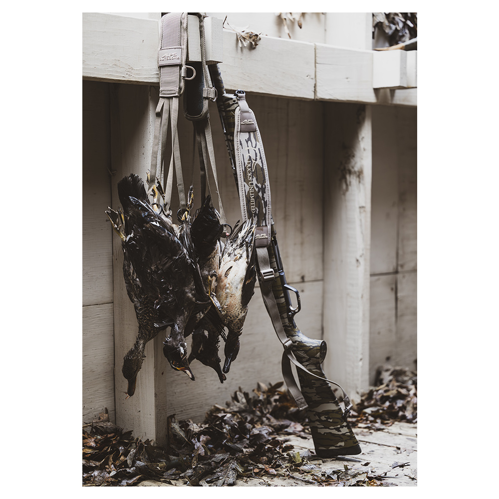 Alps Ducks Unlimited Slip Ring Game Tote - Image 2